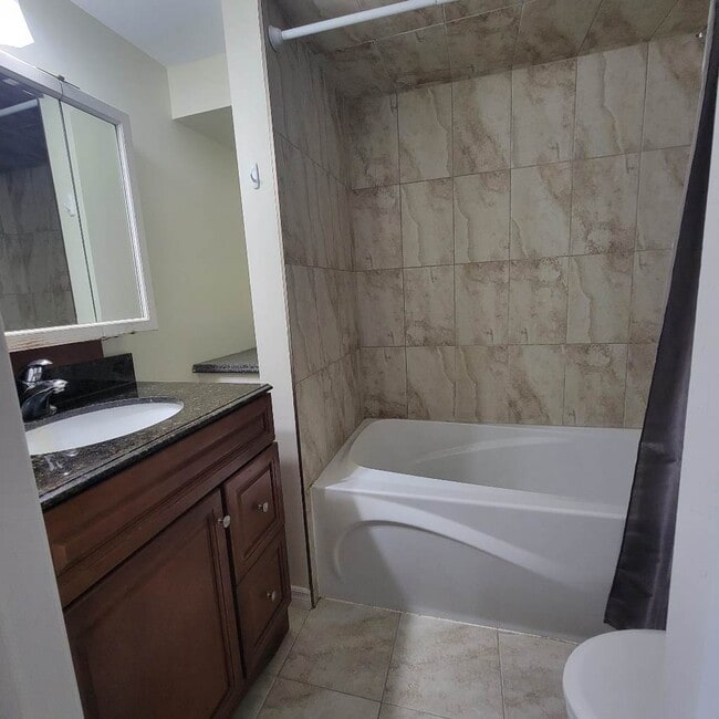 Building Photo - 32 Haida Dr