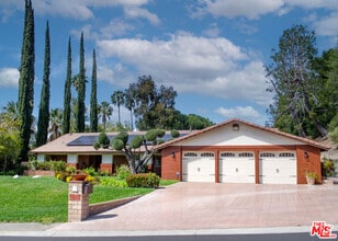 Building Photo - 15845 Condor Ridge Rd