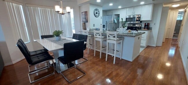 Building Photo - 5017 Laguna Bay Cir