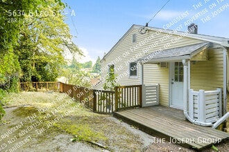 Building Photo - 5634 S Leo St