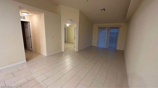 Building Photo - 903 Mohawk Pkwy