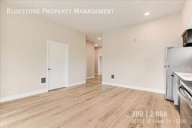 Foto del edificio - 20711 SE Stark St
