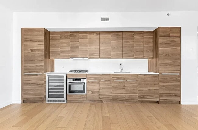 Building Photo - 171 Suffolk St