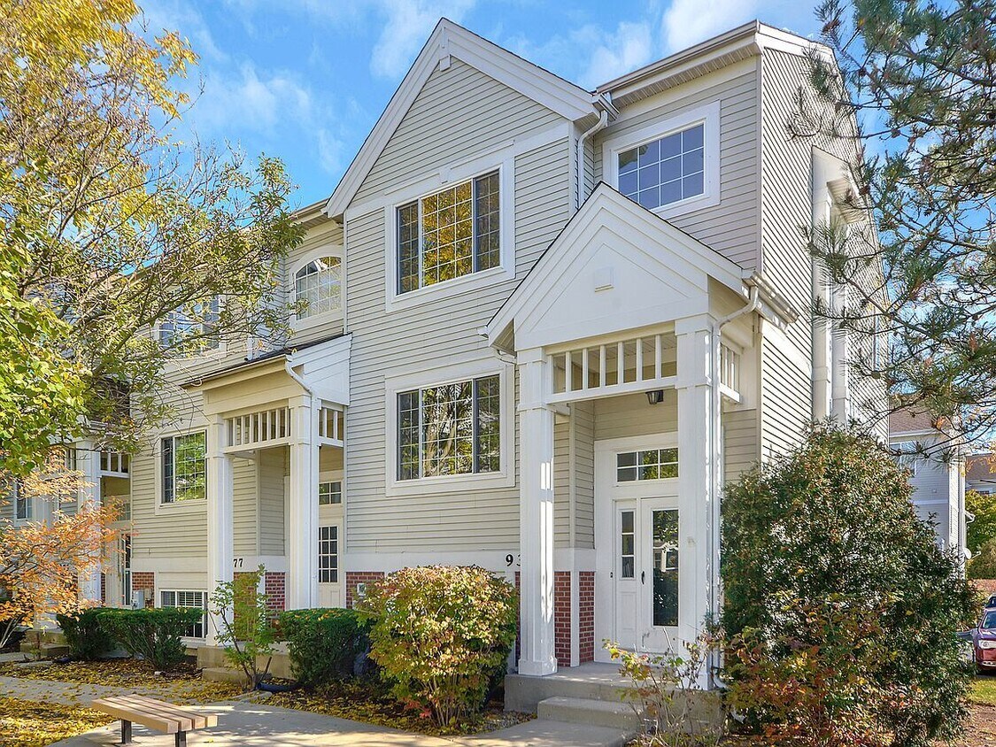 Primary Photo - 9365 HARRISON St