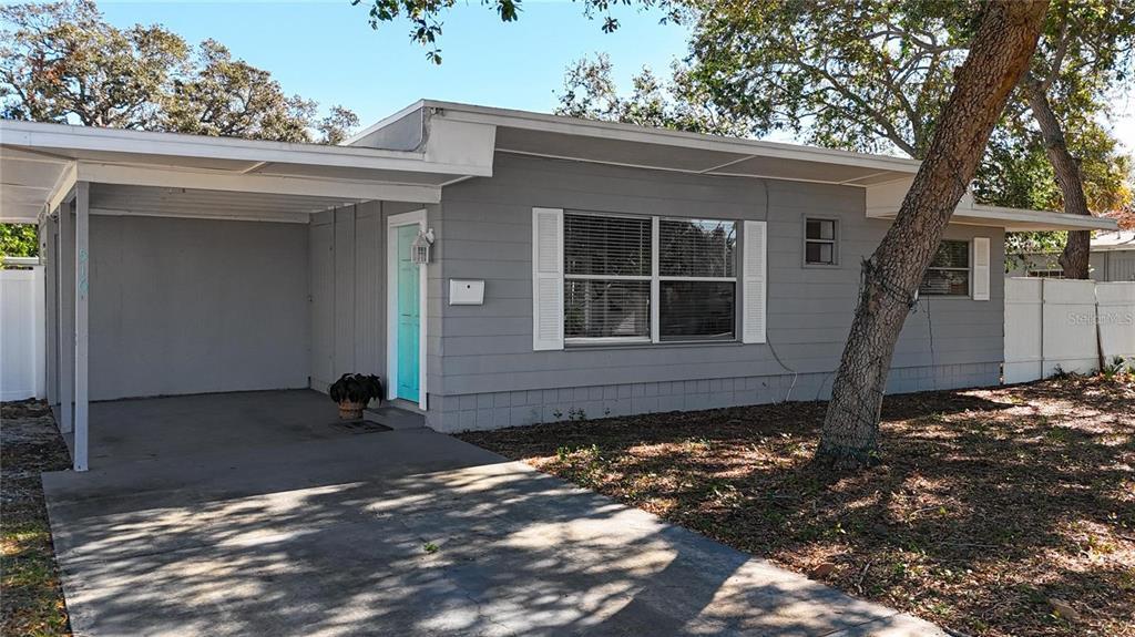 Foto principal - 516 64th St S