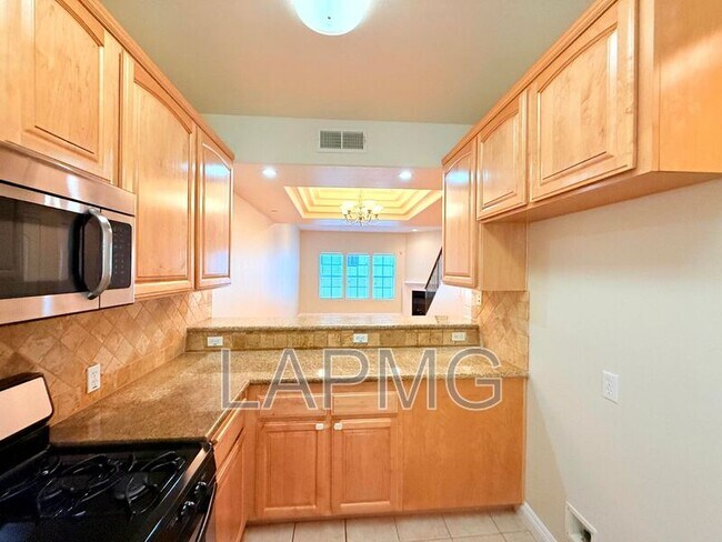 Foto del edificio - 12217 Moorpark St