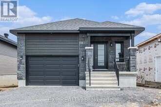 Building Photo - 1222 Montblanc Cres