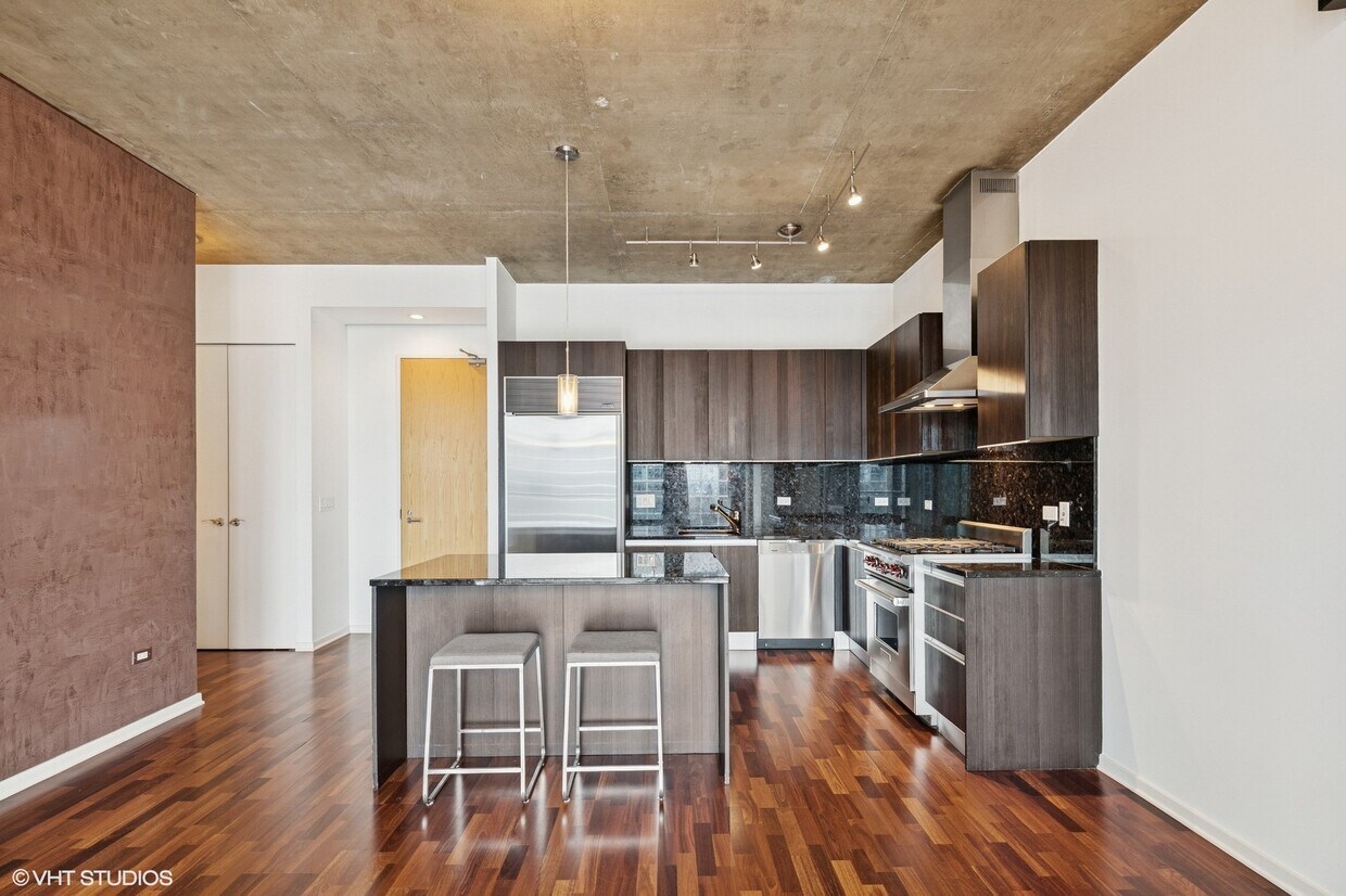 Foto principal - 600 N Fairbanks Ct