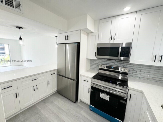 Foto del edificio - 453 SW 2nd St
