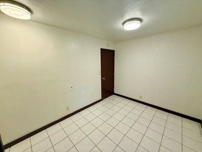 Foto del edificio - 3 Bedroom / 1 Bathroom Home Available in W...