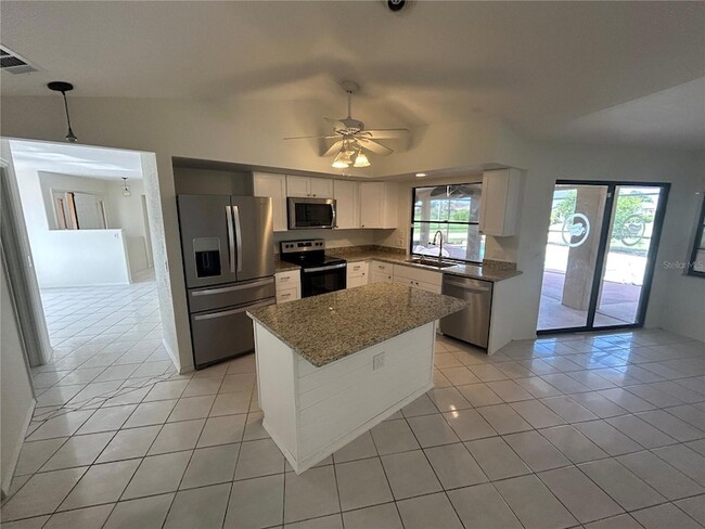Building Photo - 2093 Rio De Janeiro Ave