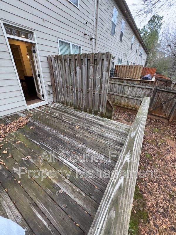 Building Photo - 2662 Stonekey Bend