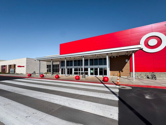 Foto del edificio - 2Bed/2Bath House in North Surprise! $199 MOVE-IN SPECIAL! Move-In Ready on 02/05/2026!