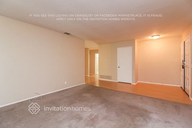 Foto del edificio - 6926 Eureka Dr