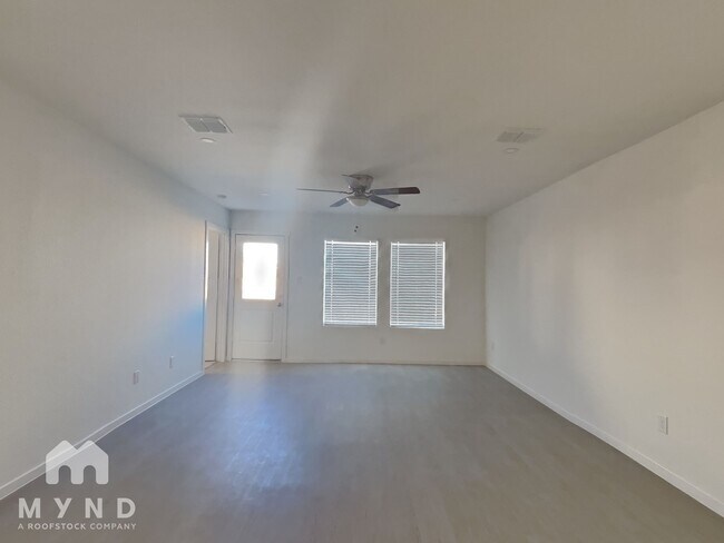 Foto del edificio - 1037 Calley Pear Trl