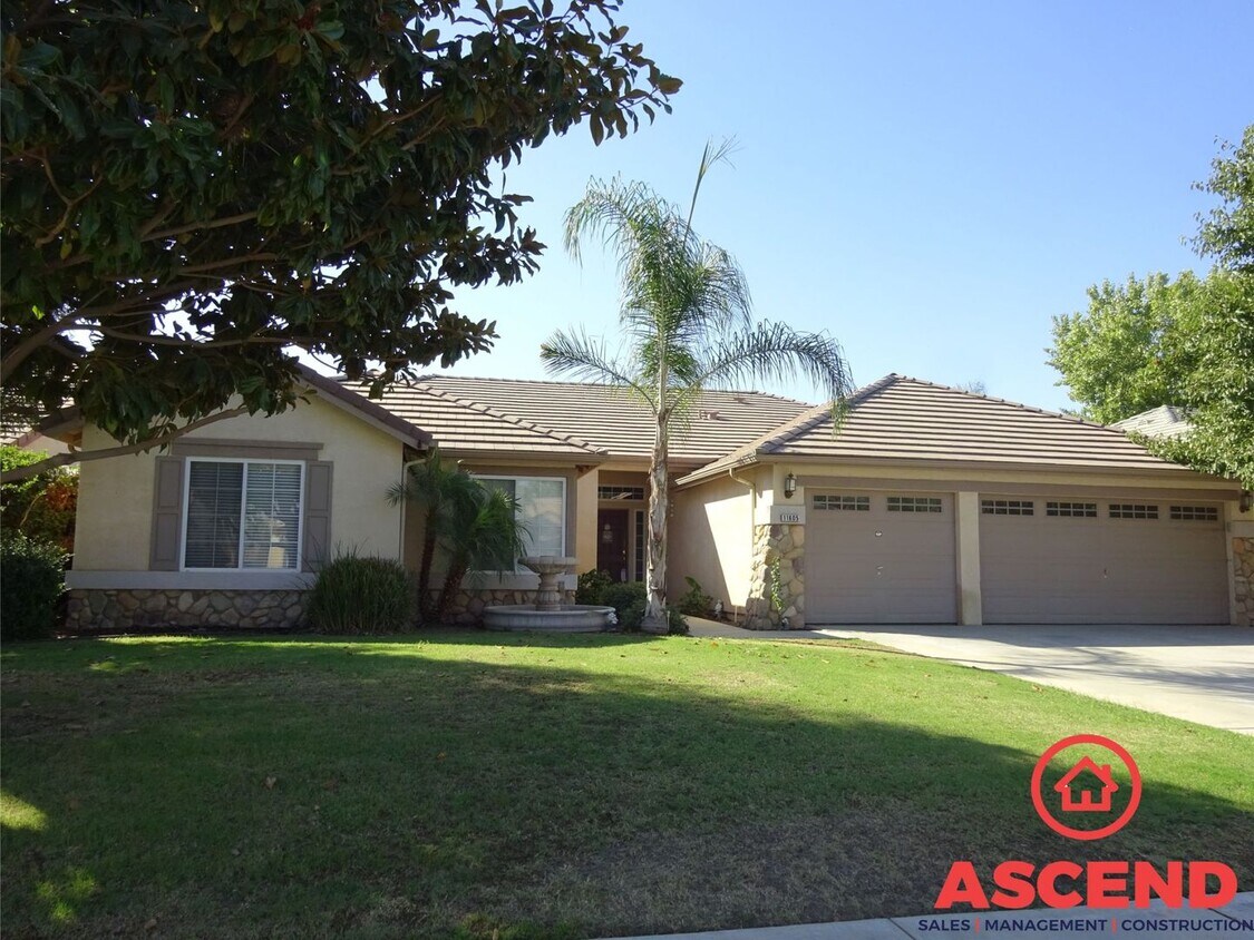 11605 San Miniato Ave, Bakersfield, CA 93312 House Rental in