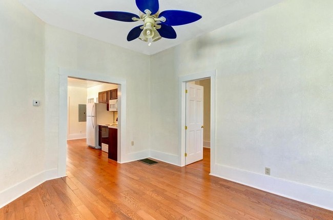 Foto del edificio - 1411 N Liberty St