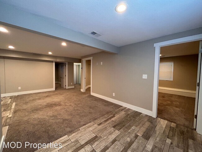 Building Photo - 5 br, 2 bath House - 5335 N. Newton Street...