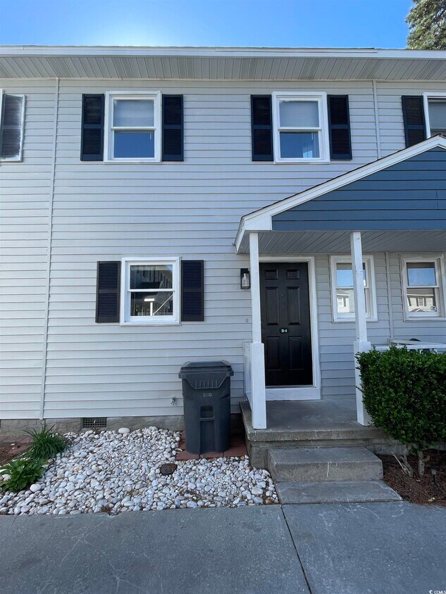 4641 Socastee Blvd, Myrtle Beach, SC 29588 Townhome Rentals in Myrtle