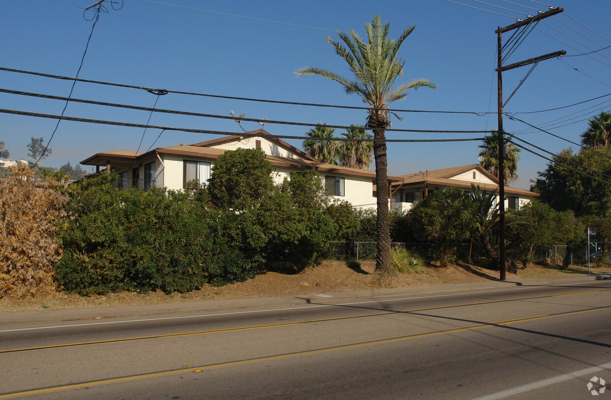 Building Photo - 8965 Switzer Dr