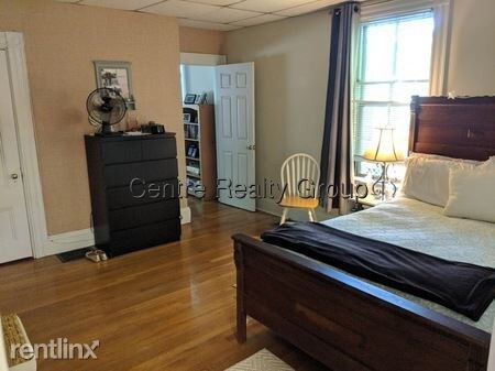 Foto del edificio - 1 br, 1 bath  - 53 Eddy St
