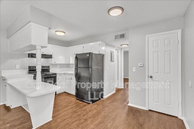 Foto del edificio - 3117 Barnett Ave