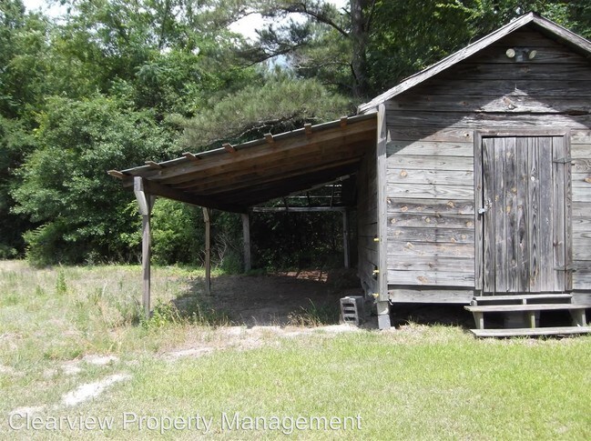 Building Photo - 3 br, 2 bath House - 1339 Sandhill Rd.