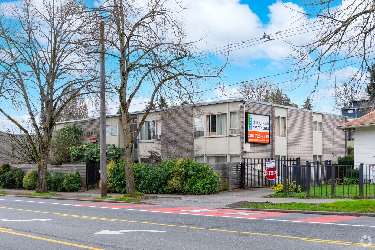 Primary Photo - 7605 Rainier Ave S