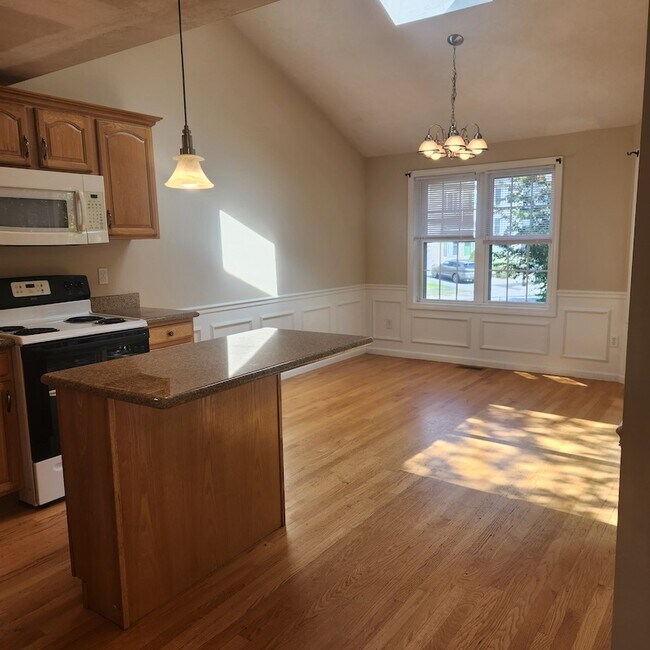 36 Sophia Dr, Worcester, MA 01607 Townhome Rentals in Worcester MA