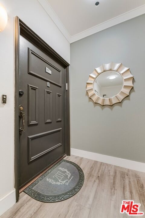 Foto del edificio - 1727 S Bentley Ave