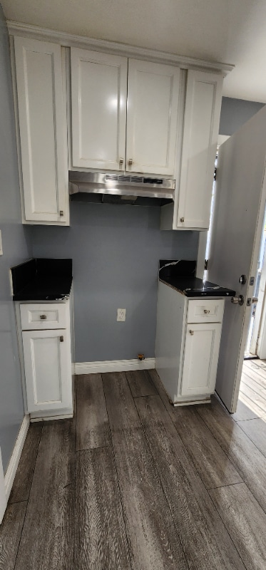 Building Photo - 10408 Anzac Ave