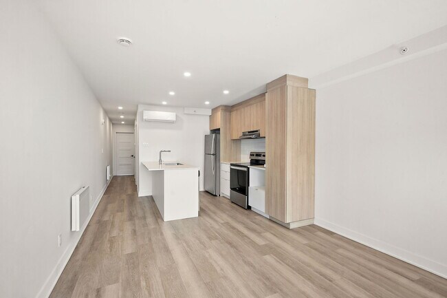 Photo du bâtiment - 7950 Mountain Sights