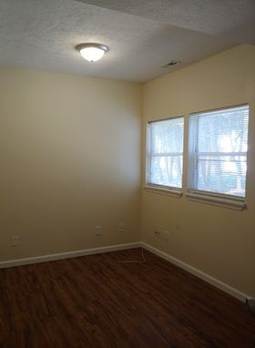 Building Photo - 312 Bays Ave