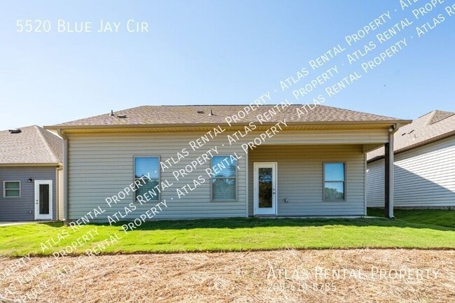 Building Photo - 5520 Blue Jay Cir