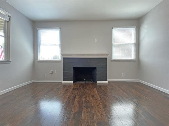 Building Photo - 817 E Mulkey St