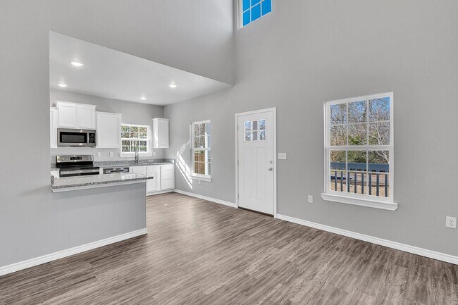 Foto del edificio - 518 Ranier Dr