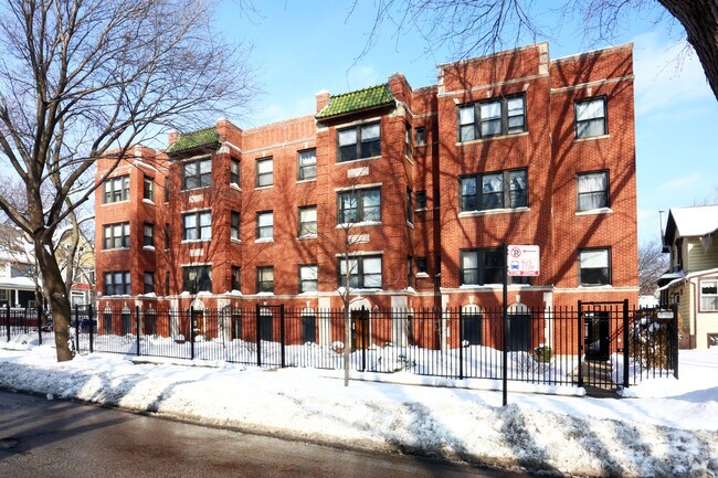 Foto del edificio - 7001-7017 N Wolcott Ave