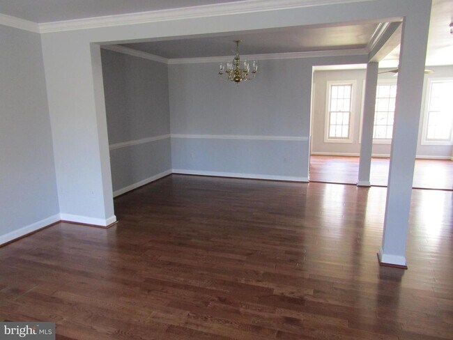 Foto del edificio - 6310 Gun Cap Ct