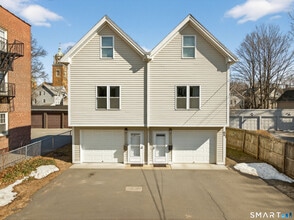 Building Photo - 85 Bishop St