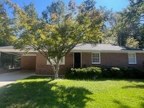Building Photo - 416 Leola Dr