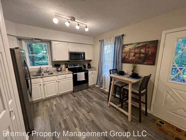 Foto del edificio - 1 br, 1 bath House - 10041 Madison Drive