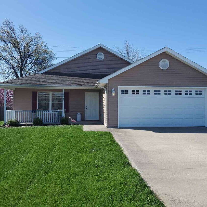 Primary Photo - 1168 SE 170 Rd