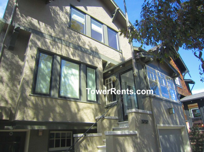 Foto del edificio - Noe Valley/Dolores Heights: 4+ Bedroom 3.5 Bath Single Family Home with Sweeping Views, Garage & ...