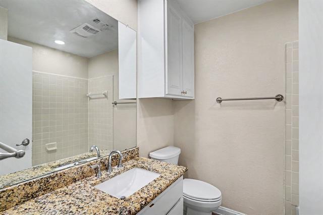 Foto del edificio - 2701 Whitehurst Dr