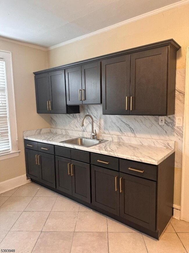 Building Photo - 25 Union Pl