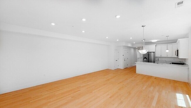 Foto del edificio - 254 Spencer Ave