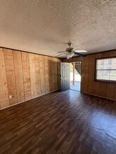 Building Photo - 347 Watson Rd
