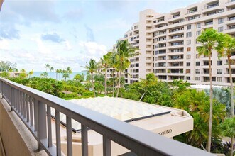 Building Photo - 251 Crandon Blvd