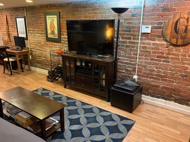 Living Room - 75 Seaton Pl NW