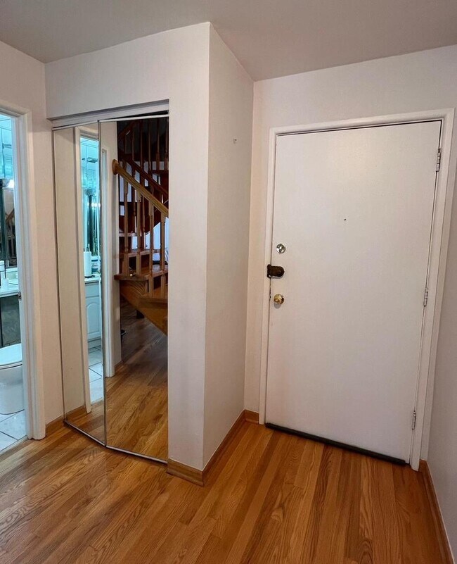 Foto del edificio - 2772 E 75th St